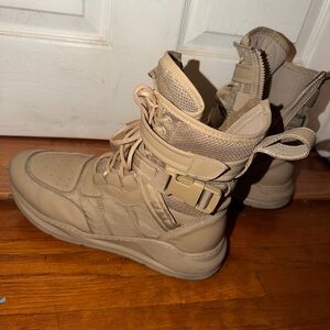 Steve Madden Tan Men's Boots
